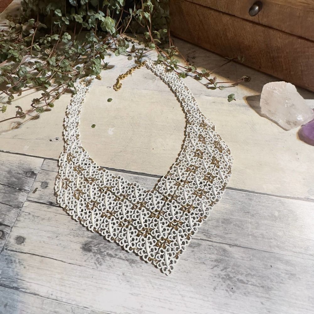 Vintage Rare Monet Couture Runway White Enamel Lacy "PRINCESSA" Bib Neck…